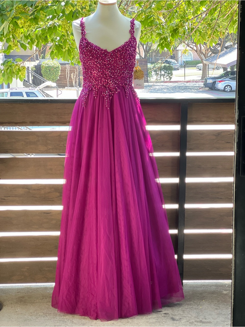 Say Yes to the Prom
Size 3 Casual dress
Excellent Condition
